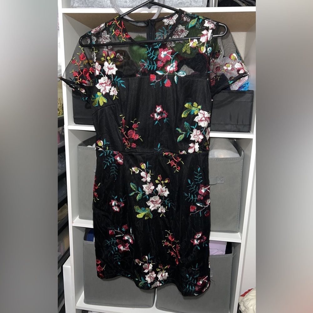 Mini dress